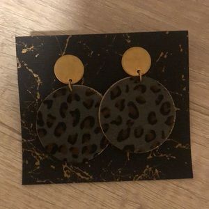 Earrings - boutique style